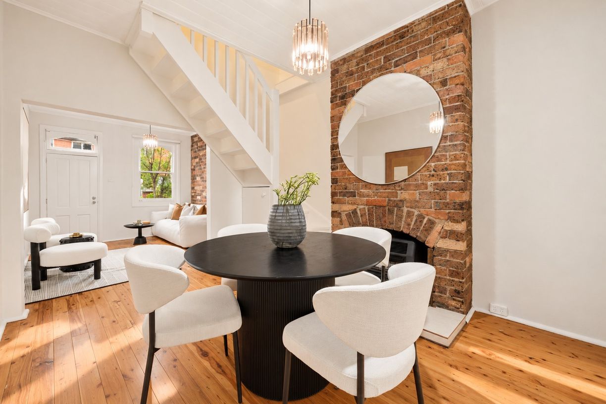 172 Denison Street — photo 4 of 10