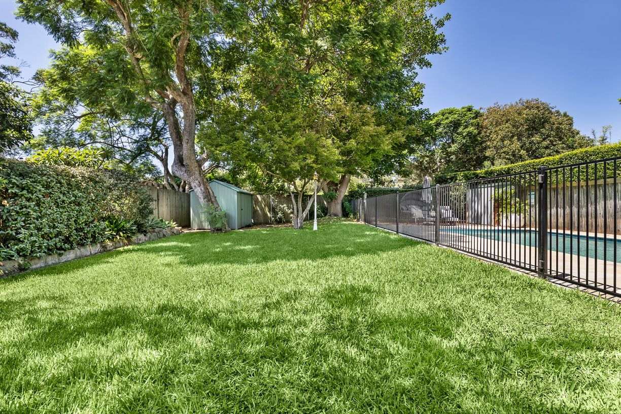 46 Tambourine Bay Road — photo 5 of 13