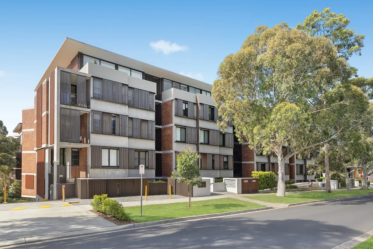 40/3-9 Finlayson Street — photo 11 of 13