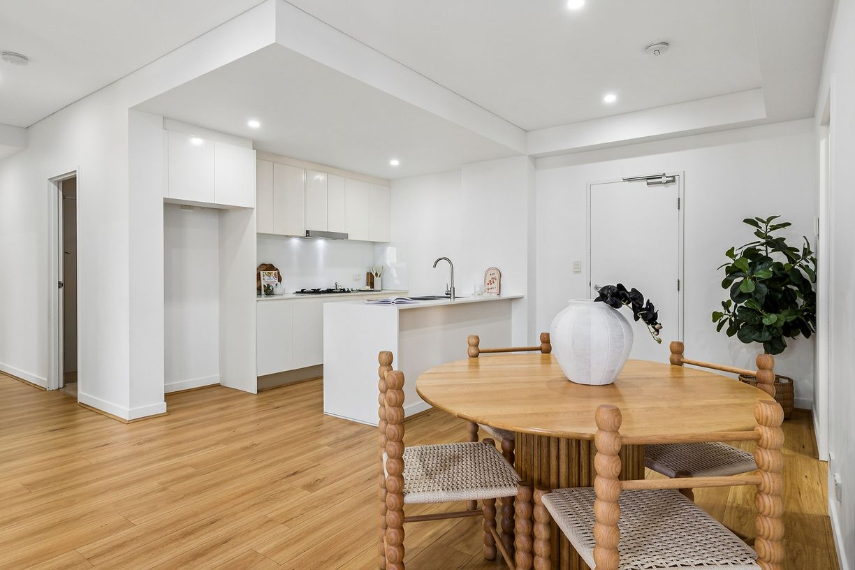 23/41-45 Mindarie Street — photo 4 of 13