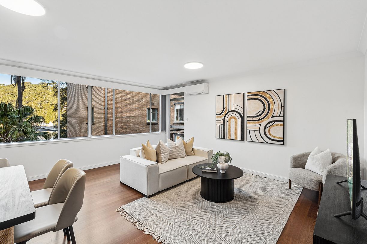 19/302 Burns Bay Road — photo 3 of 12