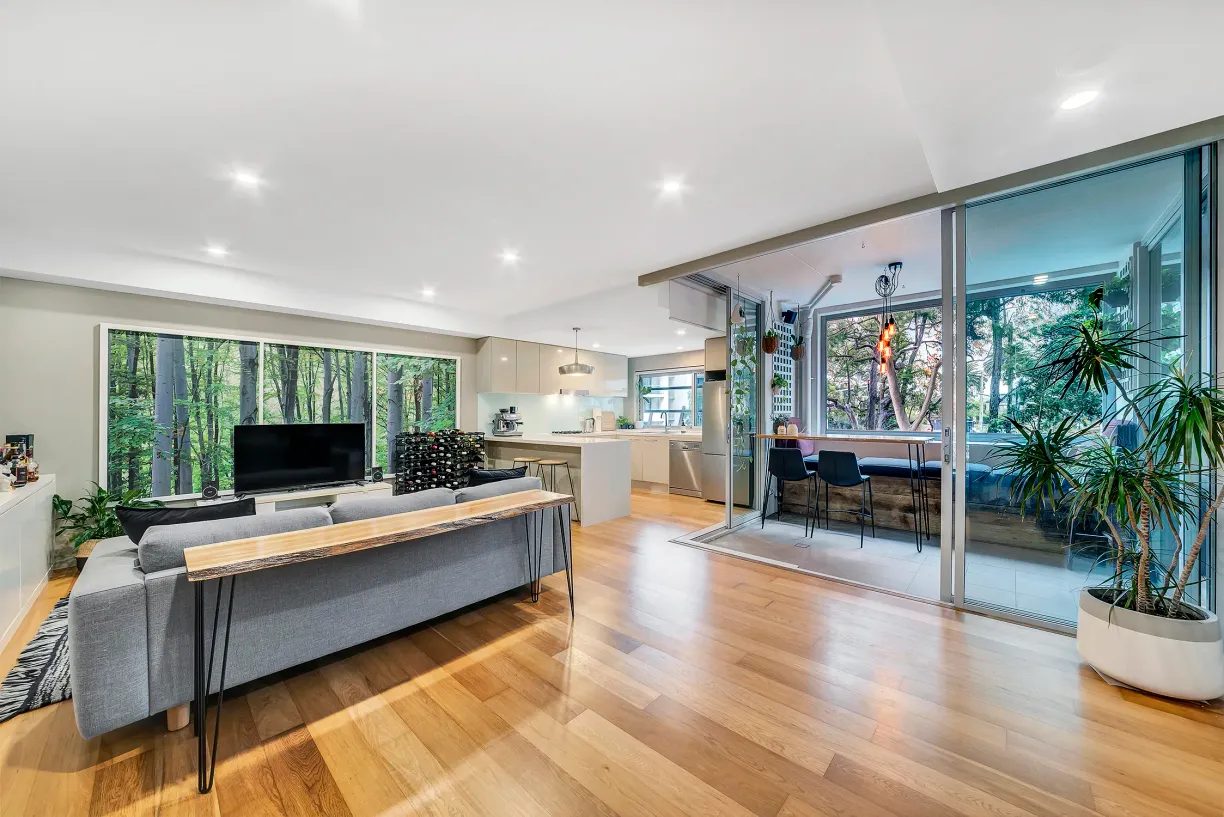 203/290 Burns Bay Road — photo from Raine & Horne Mosman | Neutral Bay