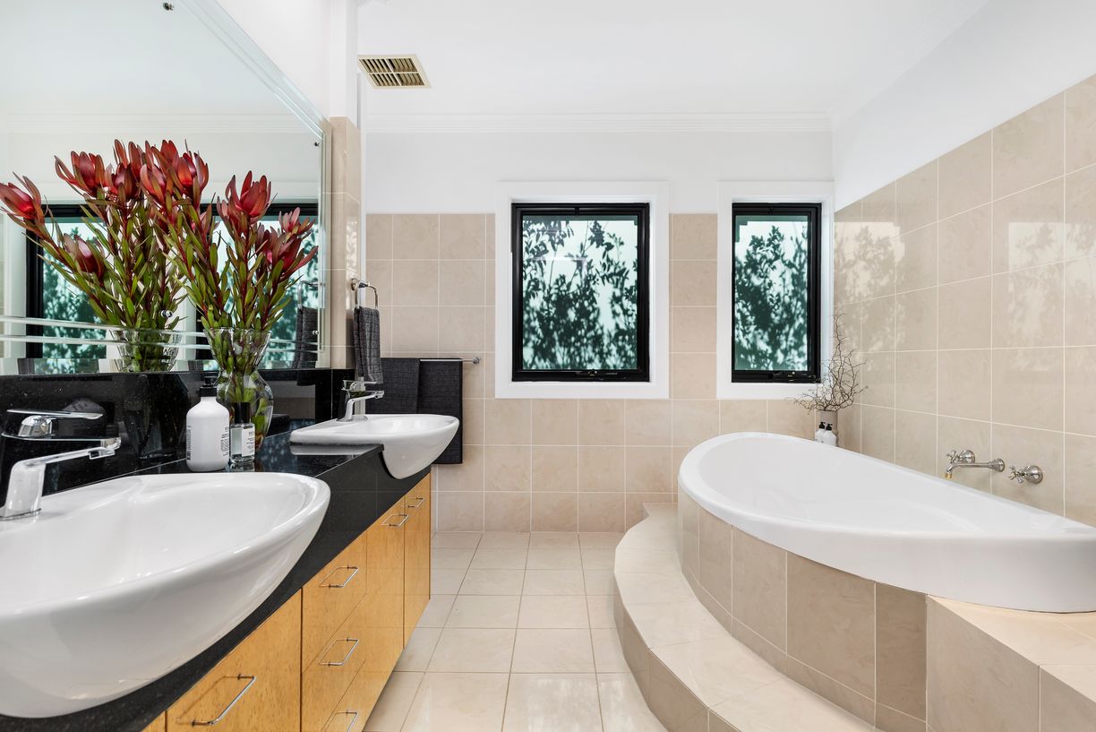42 Phoenix Street — photo 9 of 17
