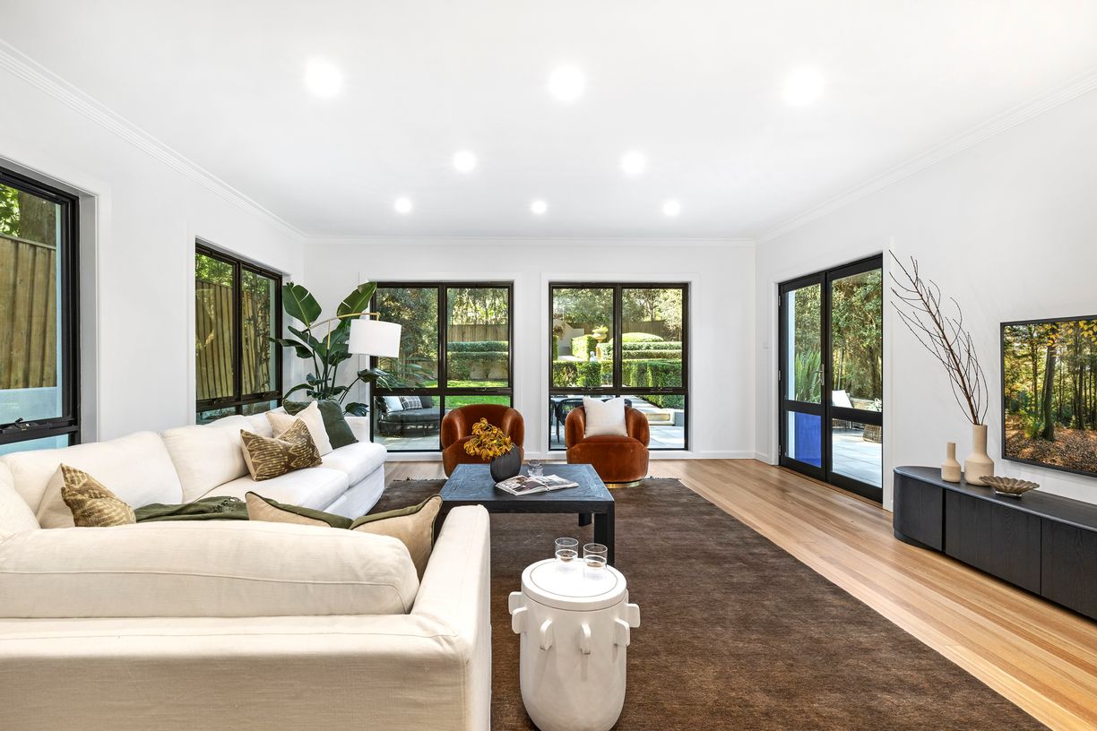 42 Phoenix Street — photo 4 of 17