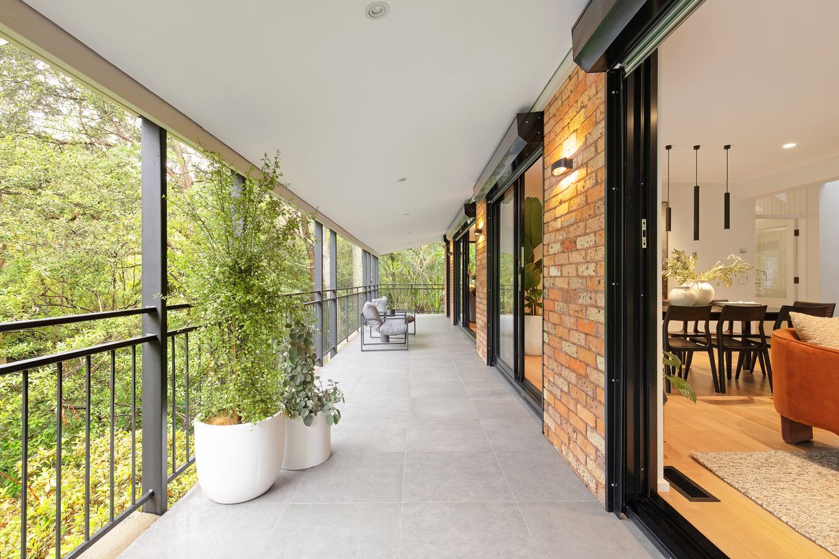 36 Greville Street — photo 3 of 11