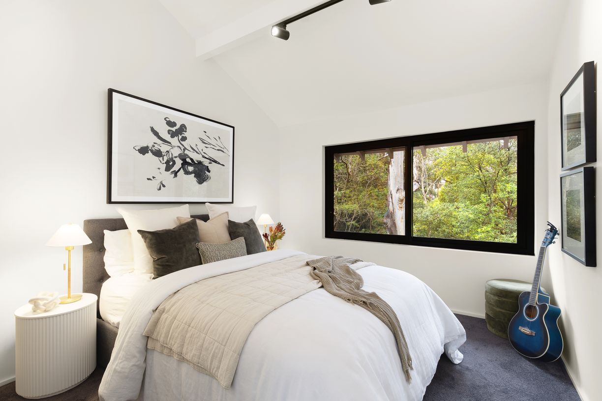 36 Greville Street — photo 9 of 11