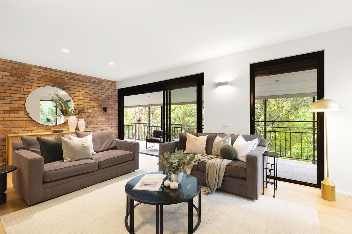 36 Greville Street — photo 10 of 11