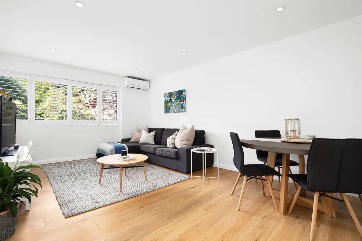 4/42-44 Epping Road — photo from Raine & Horne Mosman | Neutral Bay
