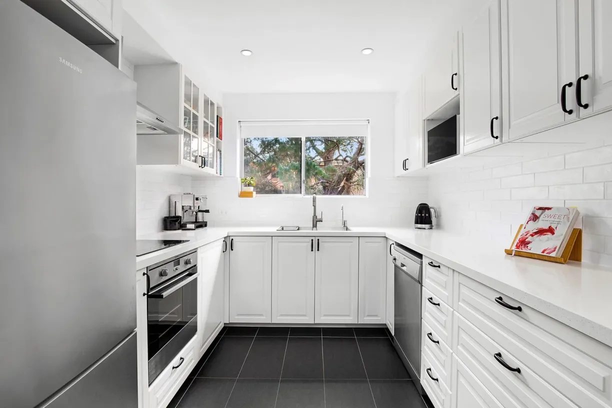 4/42-44 Epping Road — photo 2 of 7