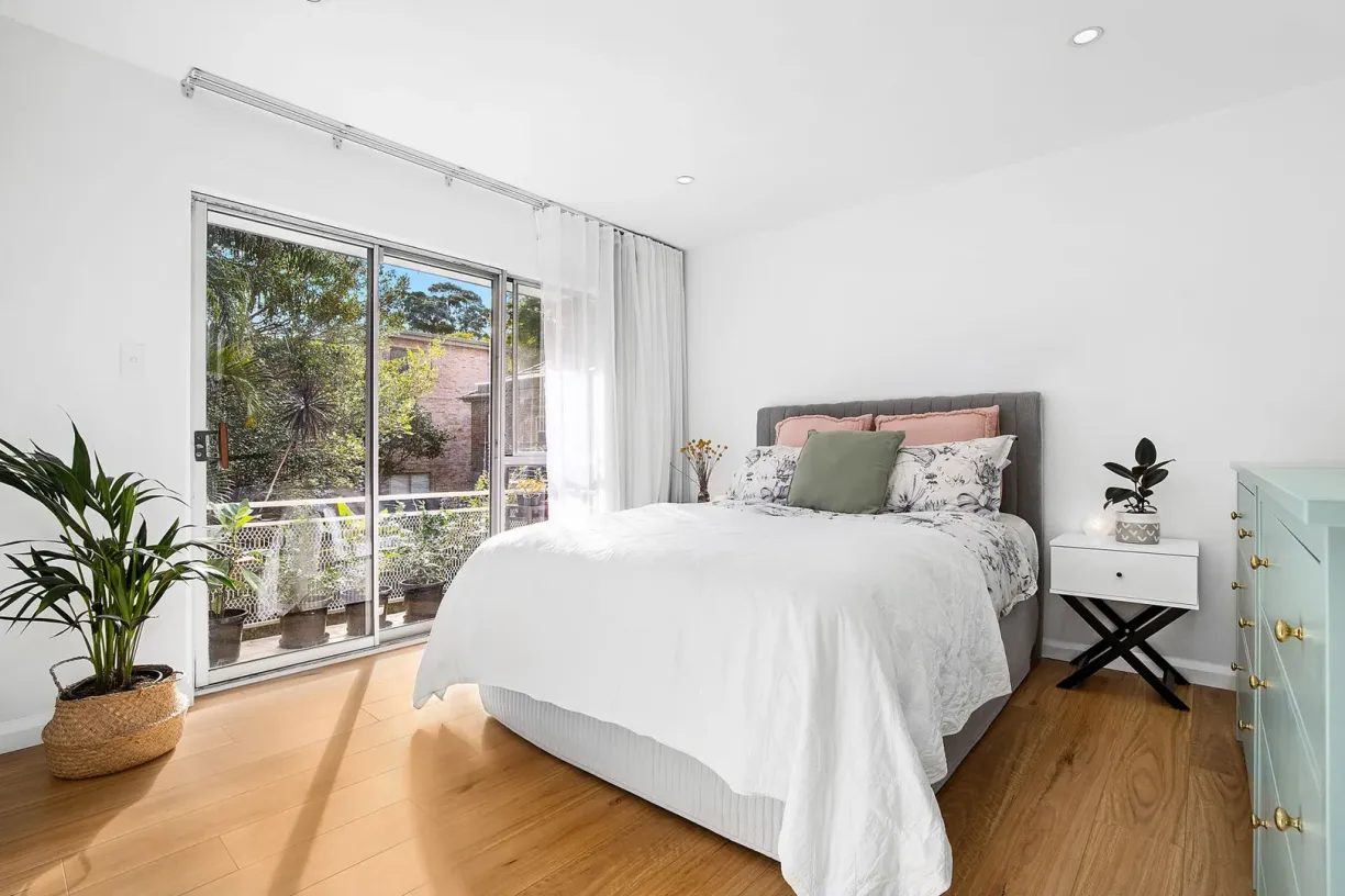 4/42-44 Epping Road — photo 3 of 7