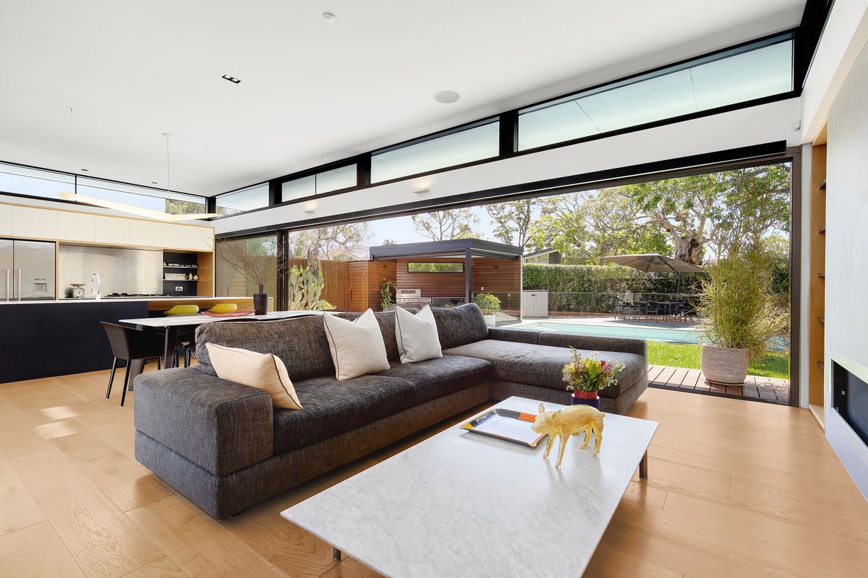 201 Burns Bay Road — photo 5 of 10