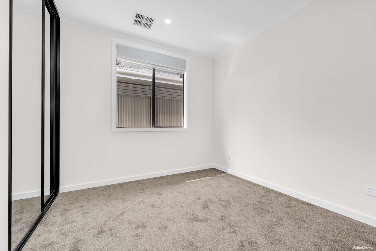 75B Cliff Street — photo 10 of 14