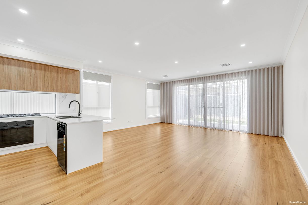 75B Cliff Street — photo 6 of 14