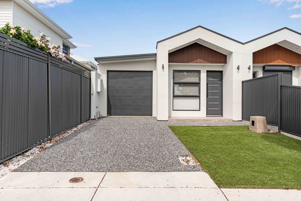 75B Cliff Street — photo from Raine & Horne Blackwood RLA 44686
