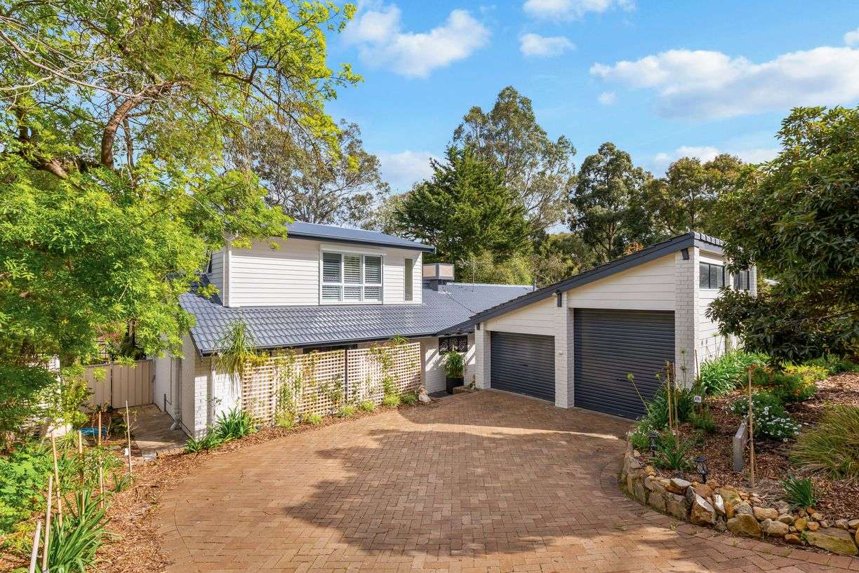 66 Johnson Pde — photo from Raine & Horne Blackwood RLA 44686