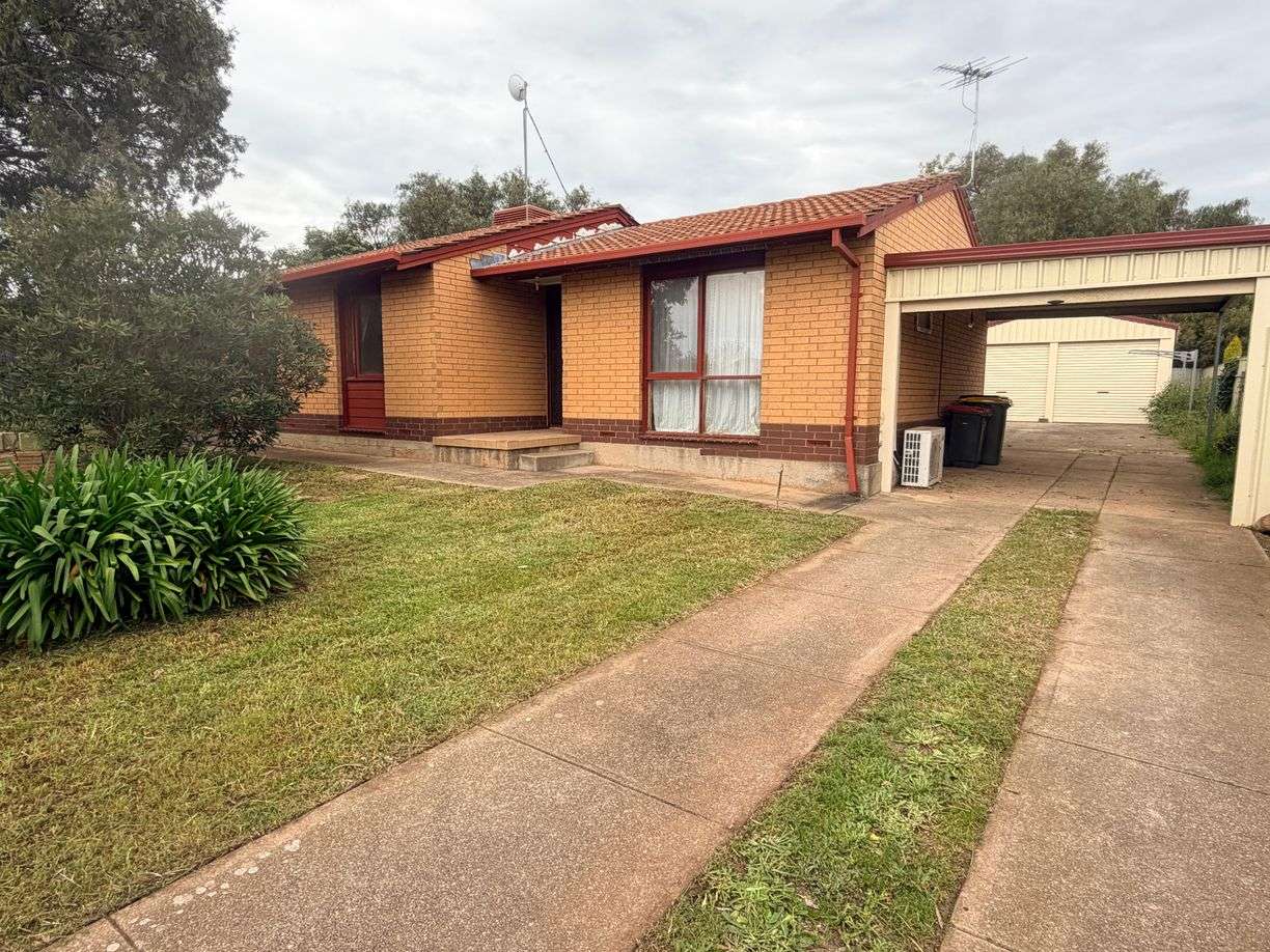 18 Seeger Drive — photo from Raine & Horne Blackwood RLA 44686