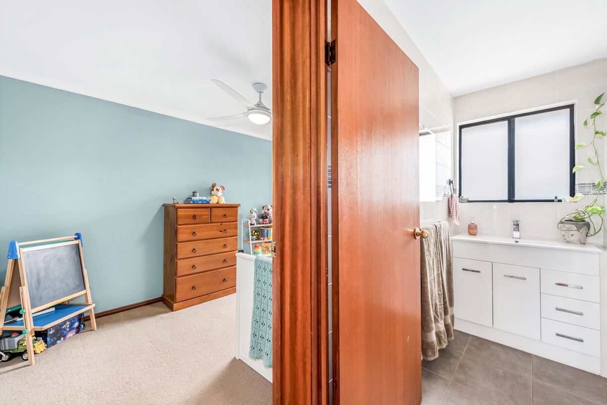 2/15 Tretter Street — photo 11 of 17