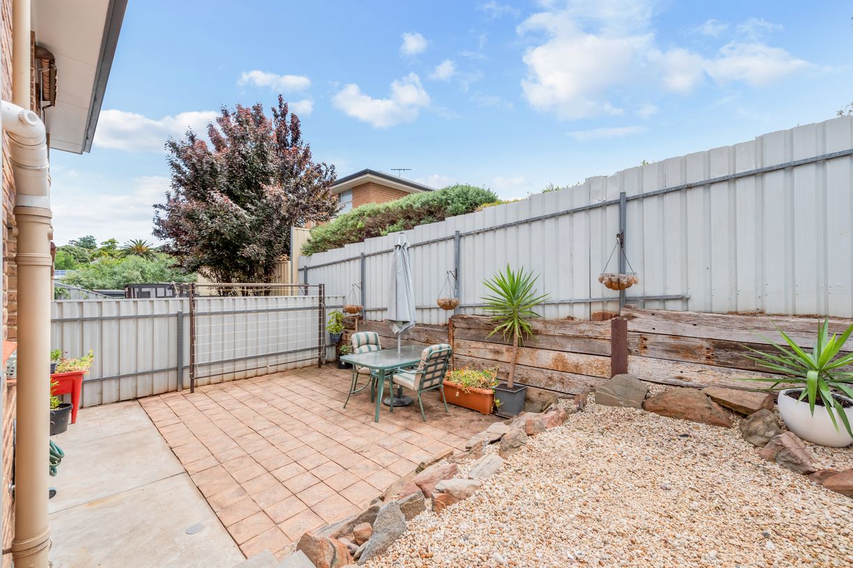 2/15 Tretter Street — photo 15 of 17
