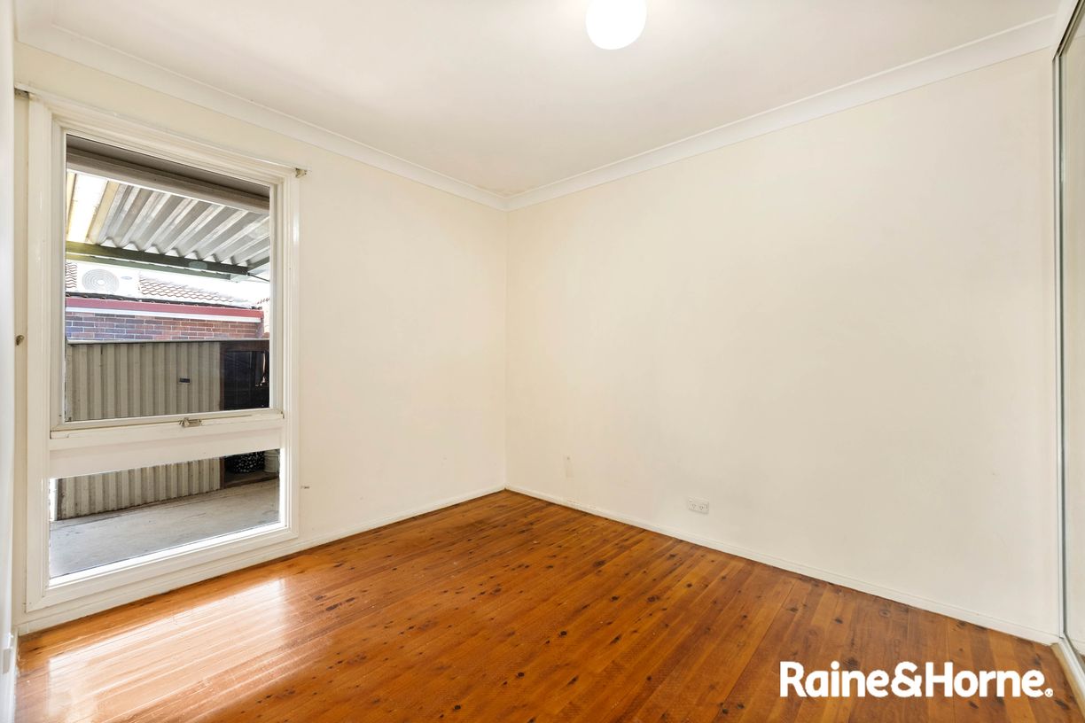 3 Canberra Street — photo 8 of 14