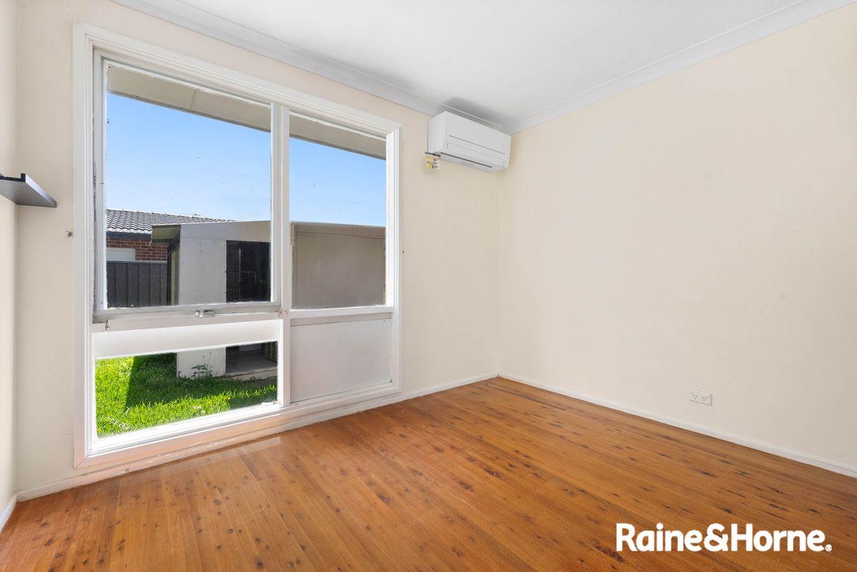 3 Canberra Street — photo 9 of 14