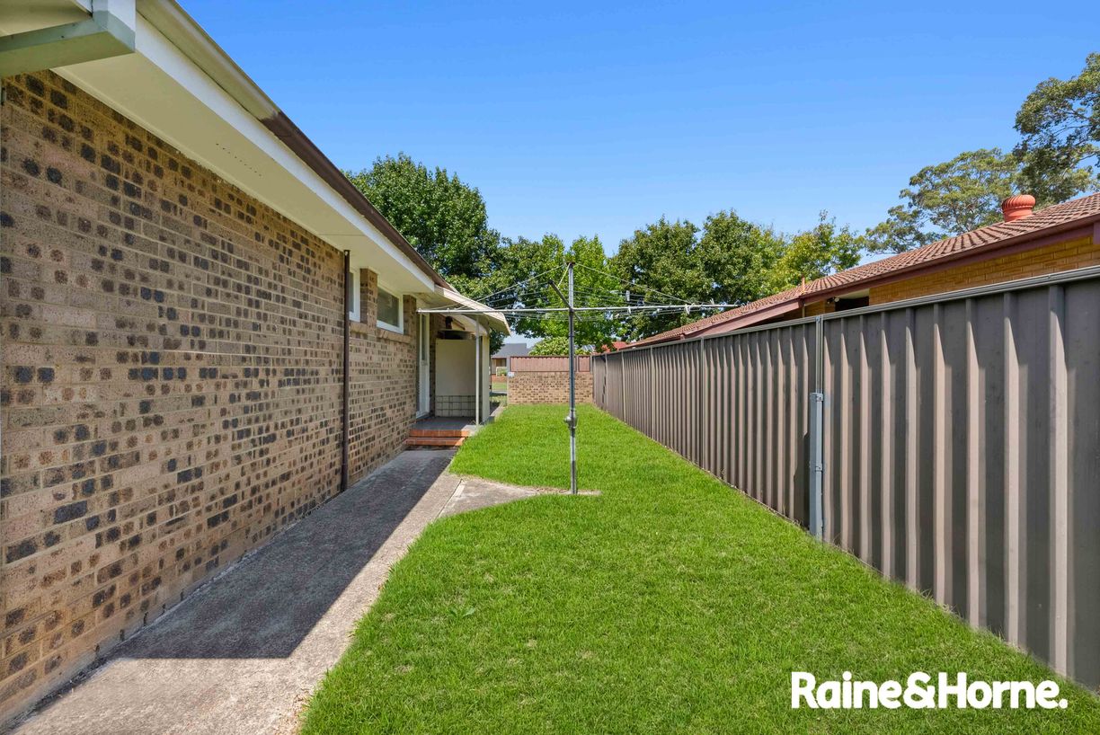 3 Canberra Street — photo 11 of 14