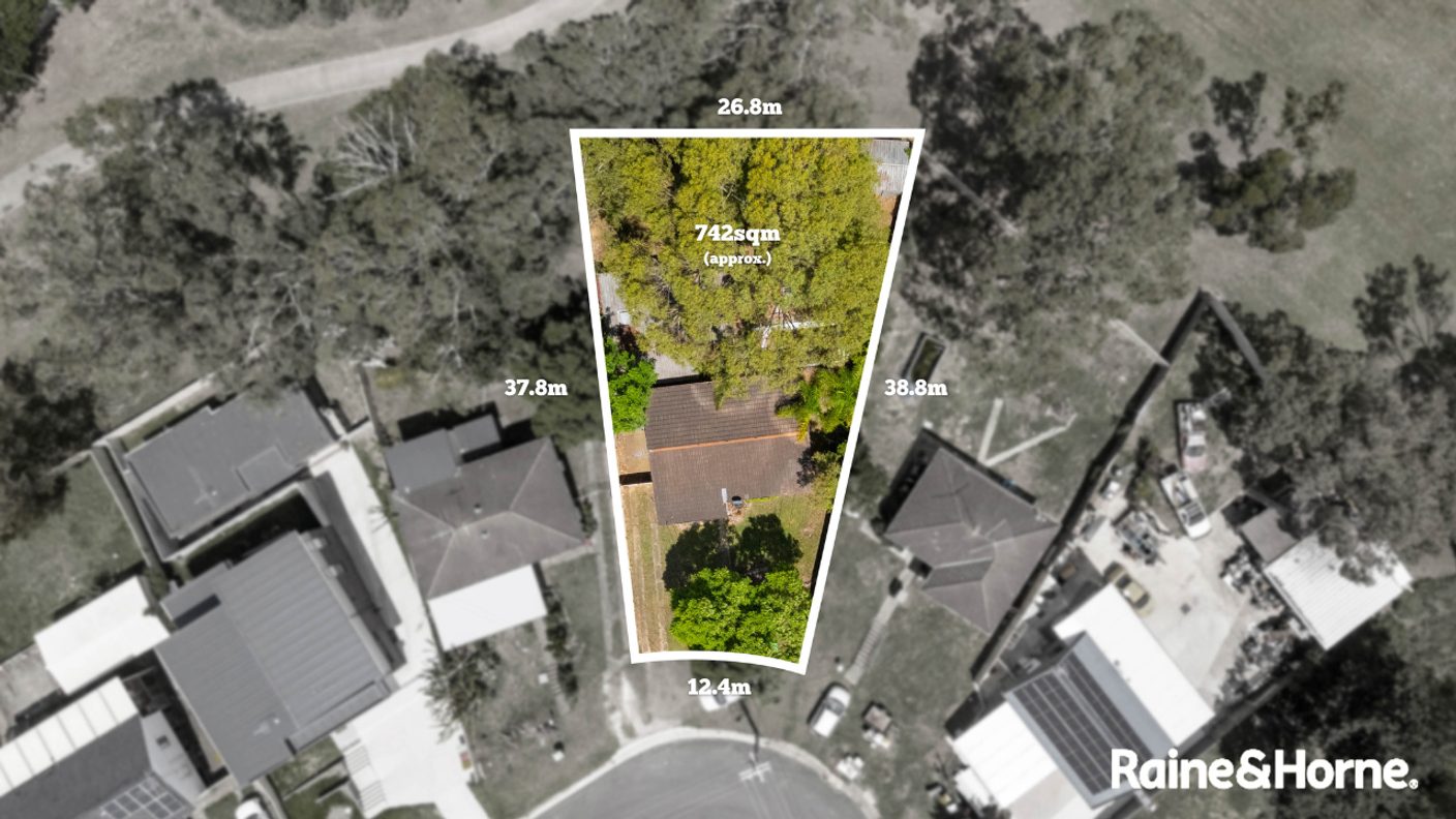 38 Russell Street — photo 16 of 19