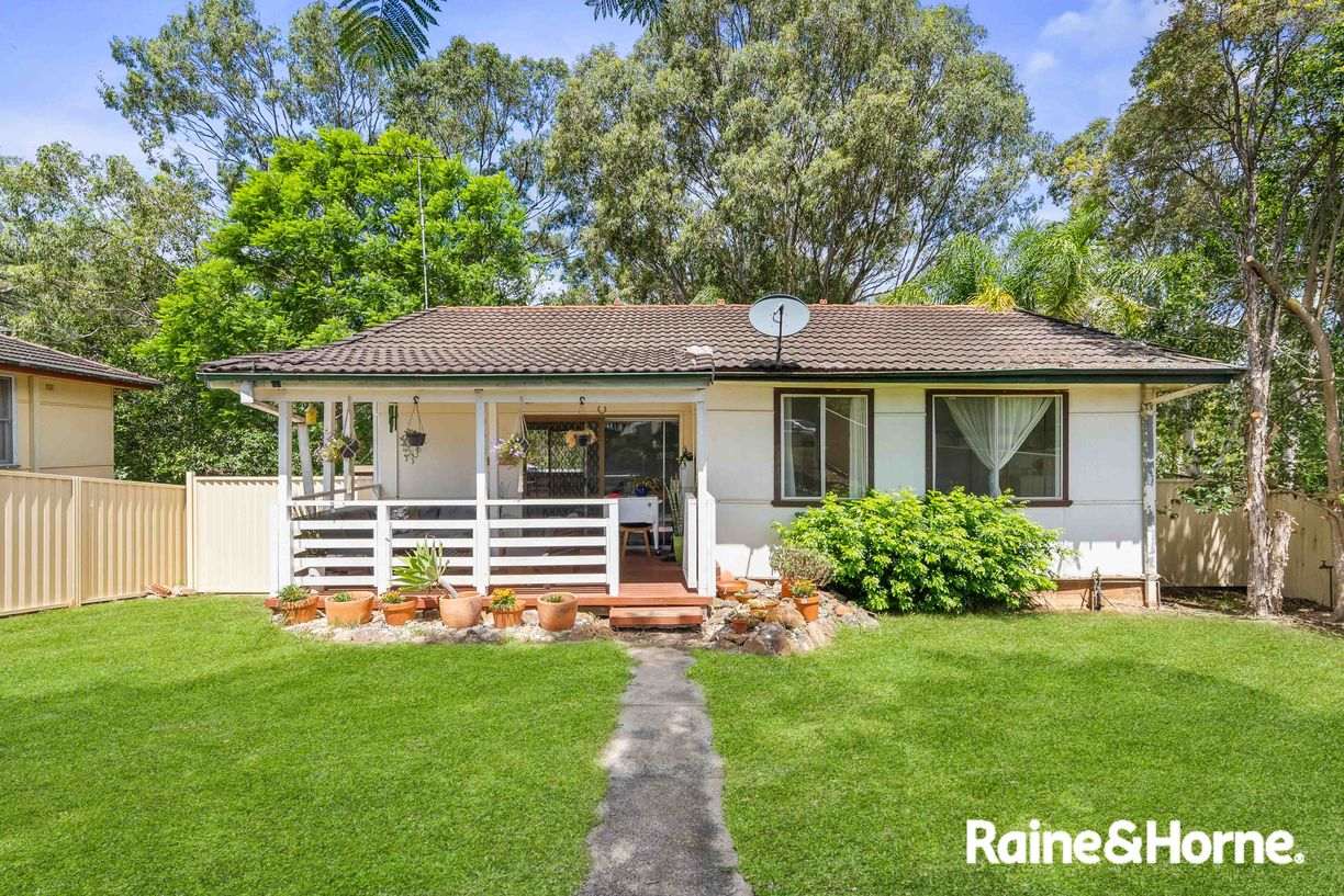 38 Russell Street — photo from Raine & Horne Cabramatta | Canley Heights | Hoxton Park | Green Valley
