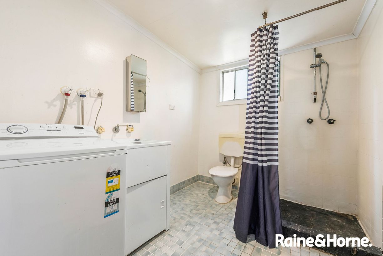 38 Russell Street — photo 6 of 19