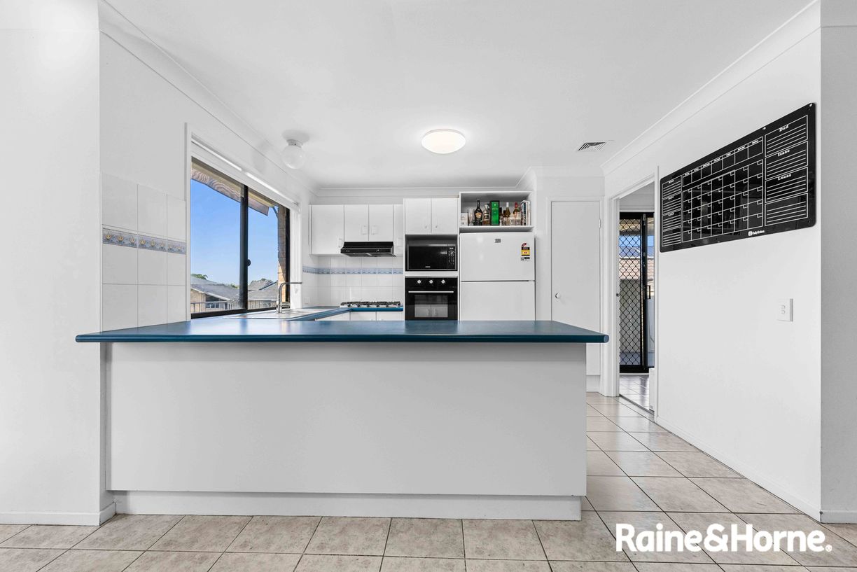 6 The Royal Place — photo 2 of 16