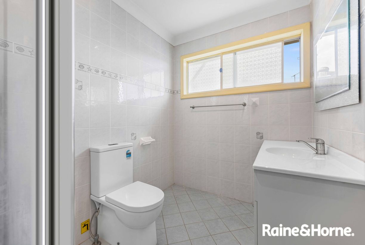 1 Bindea Street — photo 6 of 16