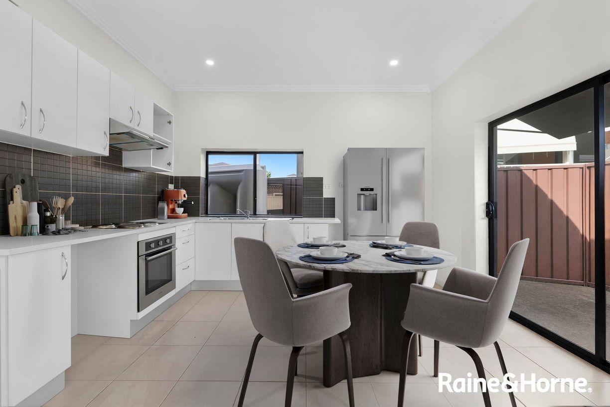 8 & 8A Rundle Road — photo 11 of 18
