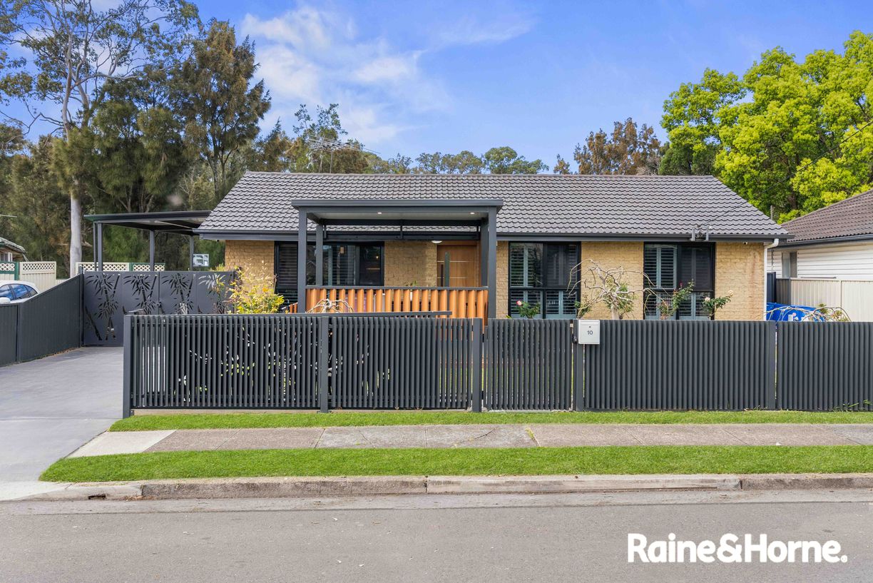 10 Hawkesbury Street — photo from Raine & Horne Cabramatta | Canley Heights | Hoxton Park | Green Valley