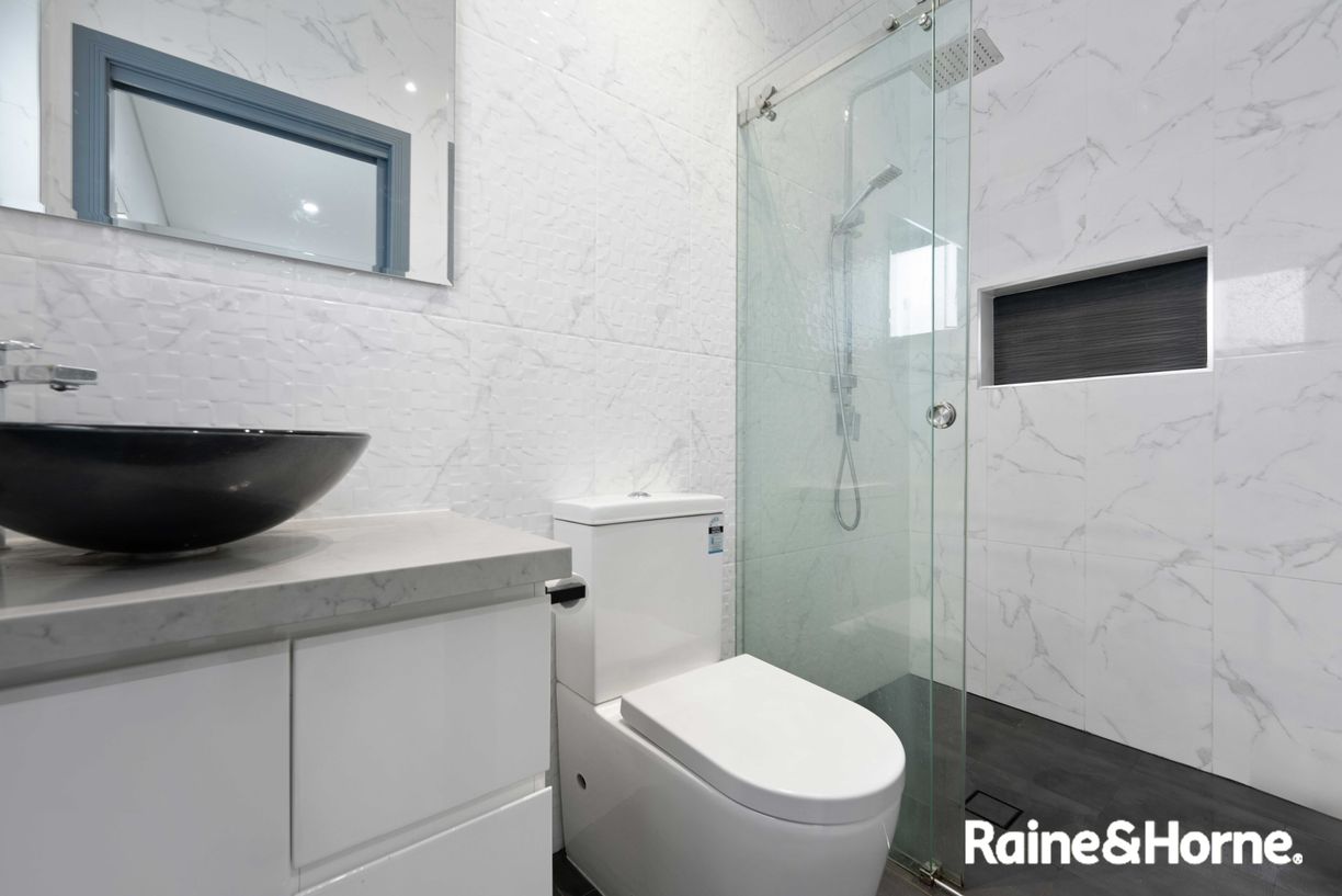 10 Hawkesbury Street — photo 13 of 26