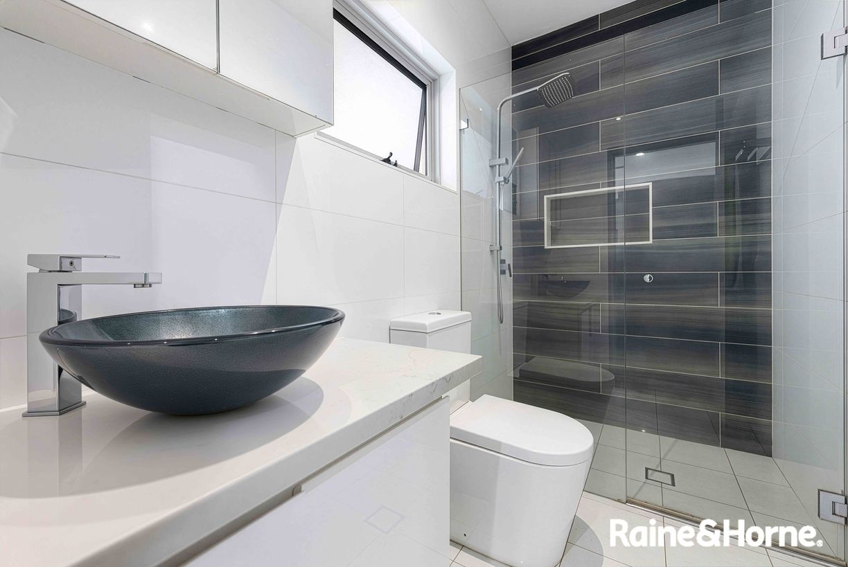 10 Hawkesbury Street — photo 14 of 26