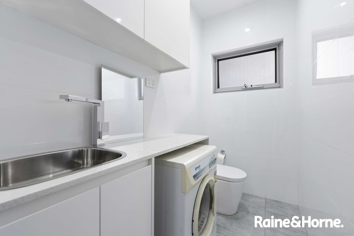 10 Hawkesbury Street — photo 15 of 26