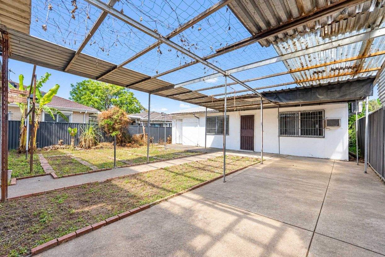 37 Huon Street — photo 11 of 20
