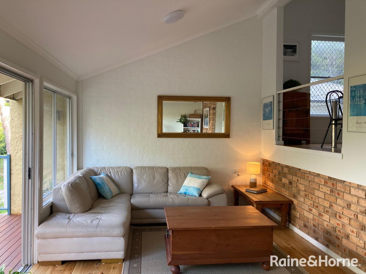 56 Ullora Close — photo 4 of 20