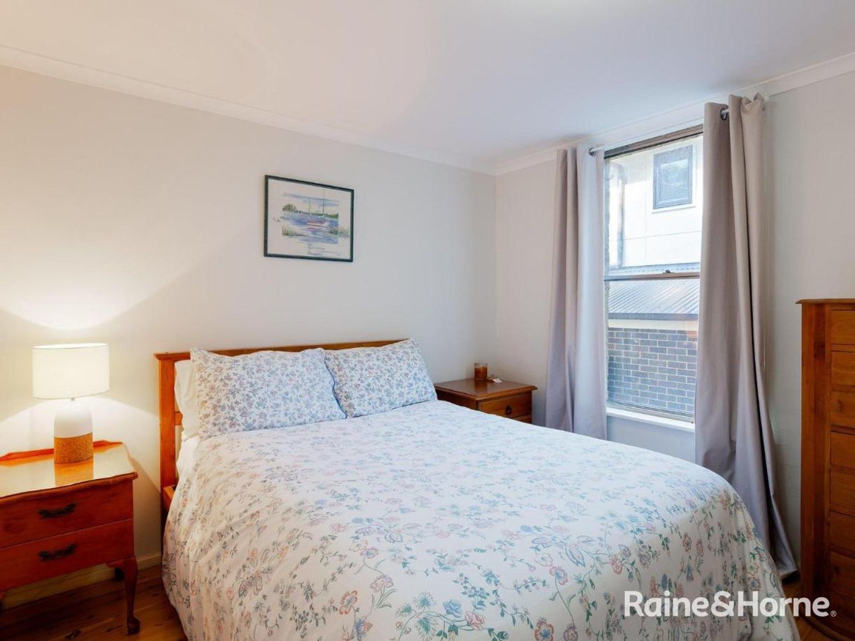 56 Ullora Close — photo 9 of 20