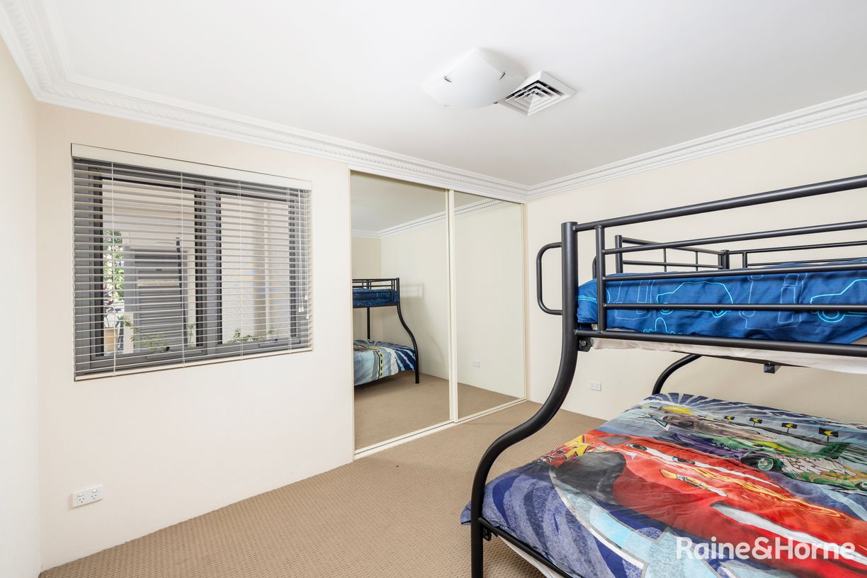 2/55-59 Magnus Street — photo 18 of 22