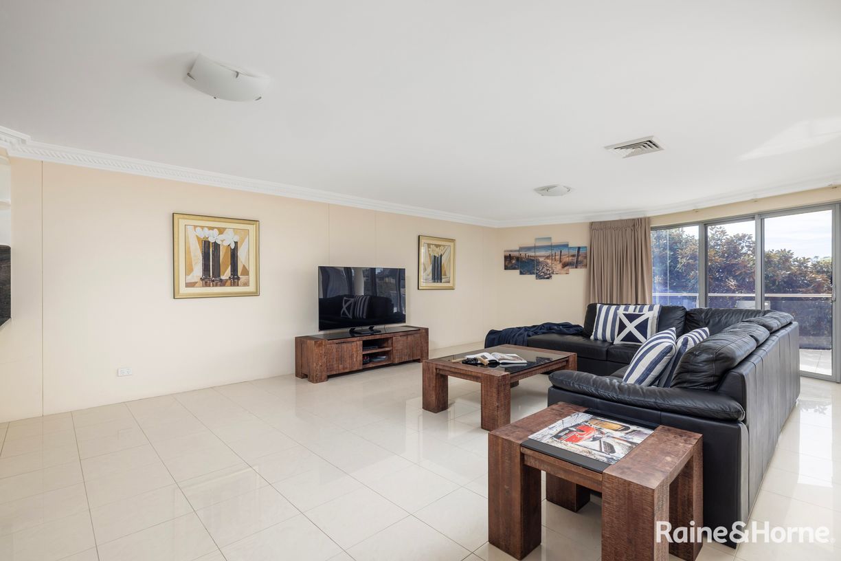 2/55-59 Magnus Street — photo 5 of 22