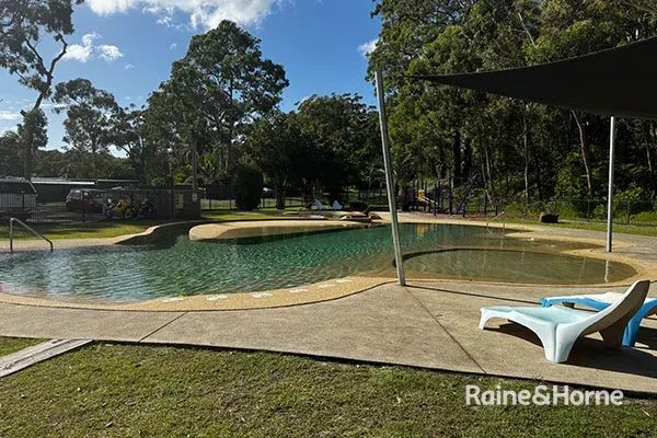 05/15 Fenninghams Island Road — photo 7 of 20