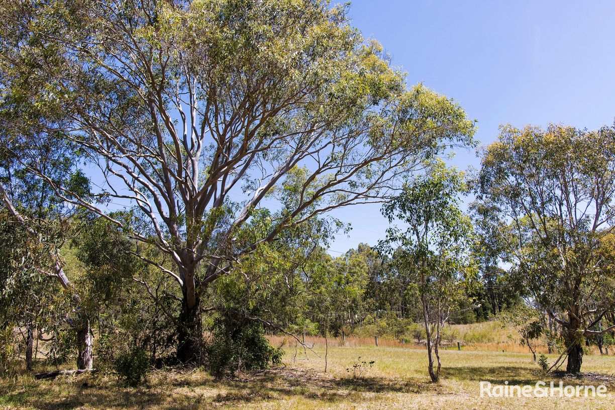 686 East Seaham Road — photo 7 of 13