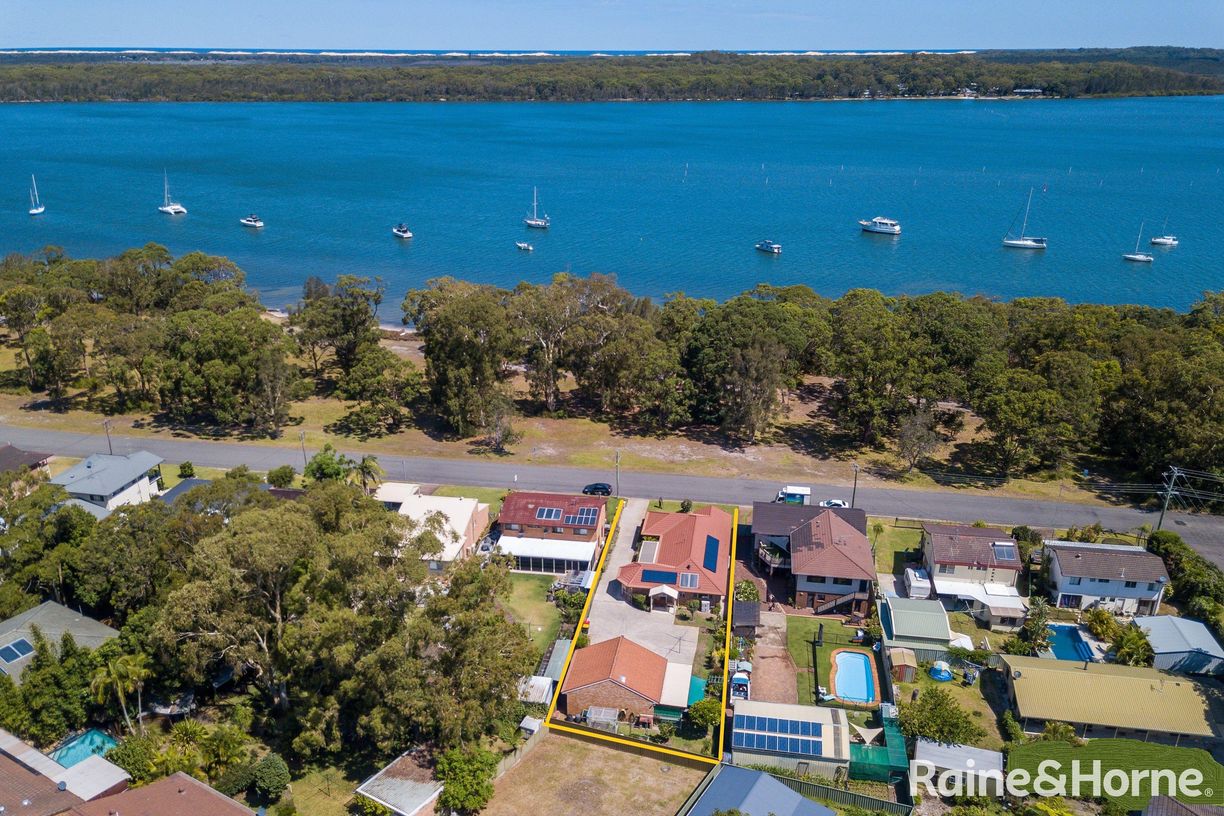 66 John Parade — photo from Raine & Horne Nelson Bay | Lemon Tree Passage