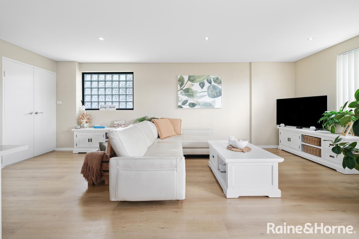 2/3 Yacaaba Street — photo from Raine & Horne Nelson Bay | Lemon Tree Passage