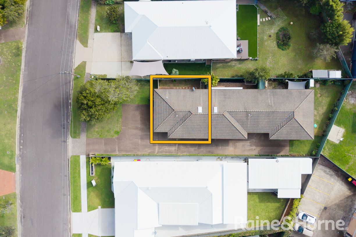 1/24 Pantowora Street — photo 15 of 16