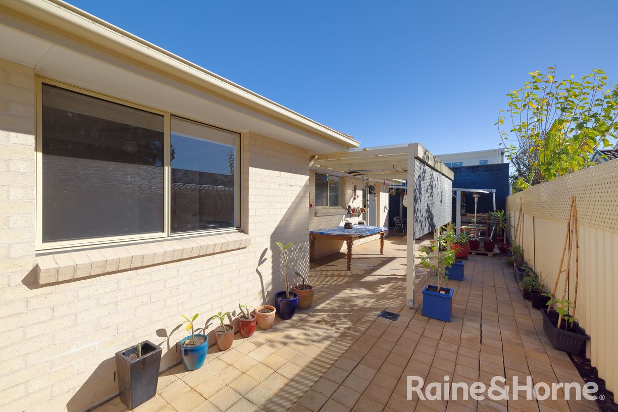 7A Essendene Gardens — photo 18 of 24