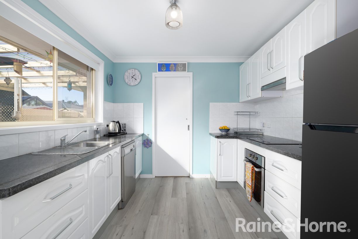 7A Essendene Gardens — photo 4 of 24