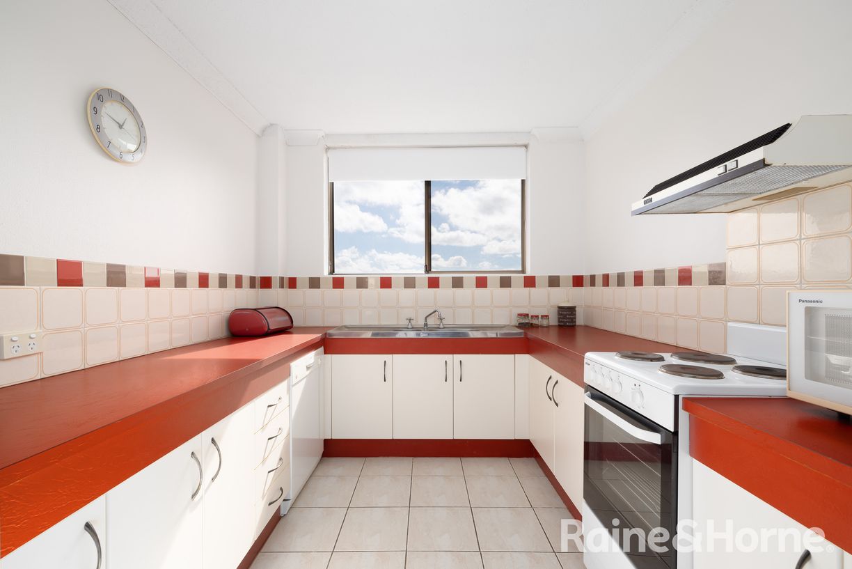 12/1 Donald Street — photo 12 of 30