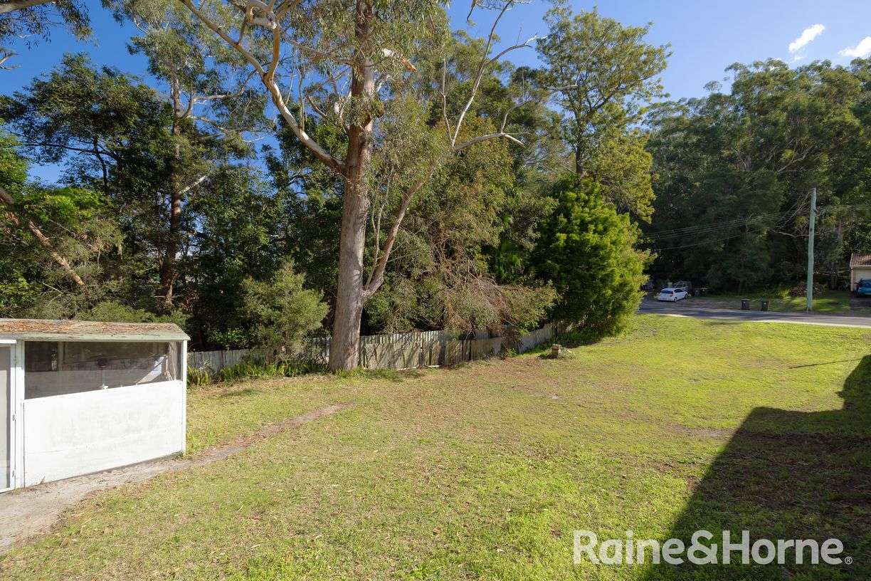 1324 Lemon Tree Passage Road — photo 4 of 8