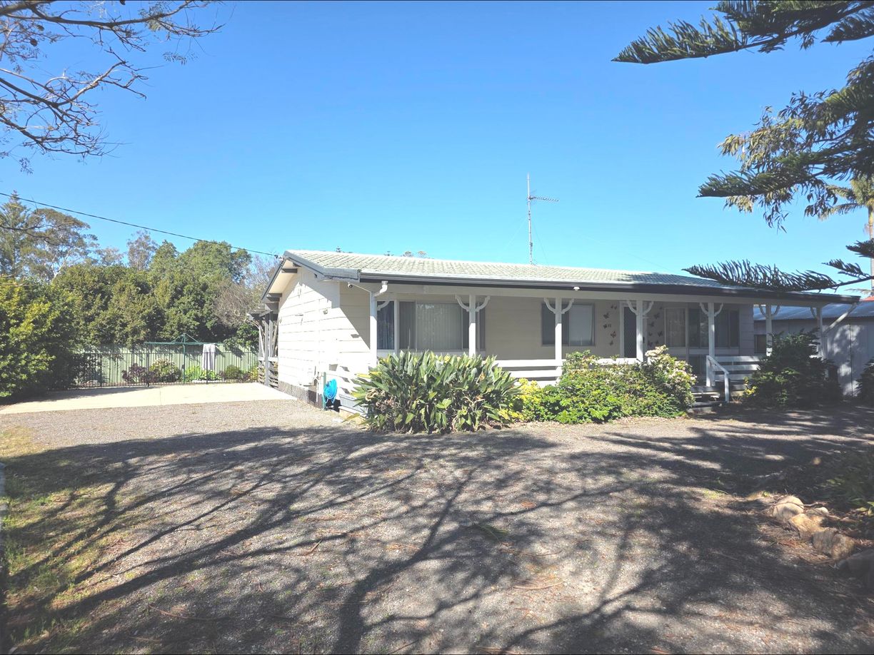 10 Beatty Boulevard, Tanilba Bay NSW 2319